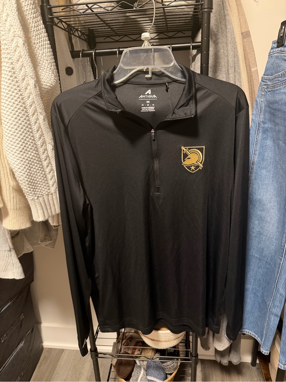 Antigua NWT Black Lightweight Quarter-Zip Pullover with Army West Point Unisex